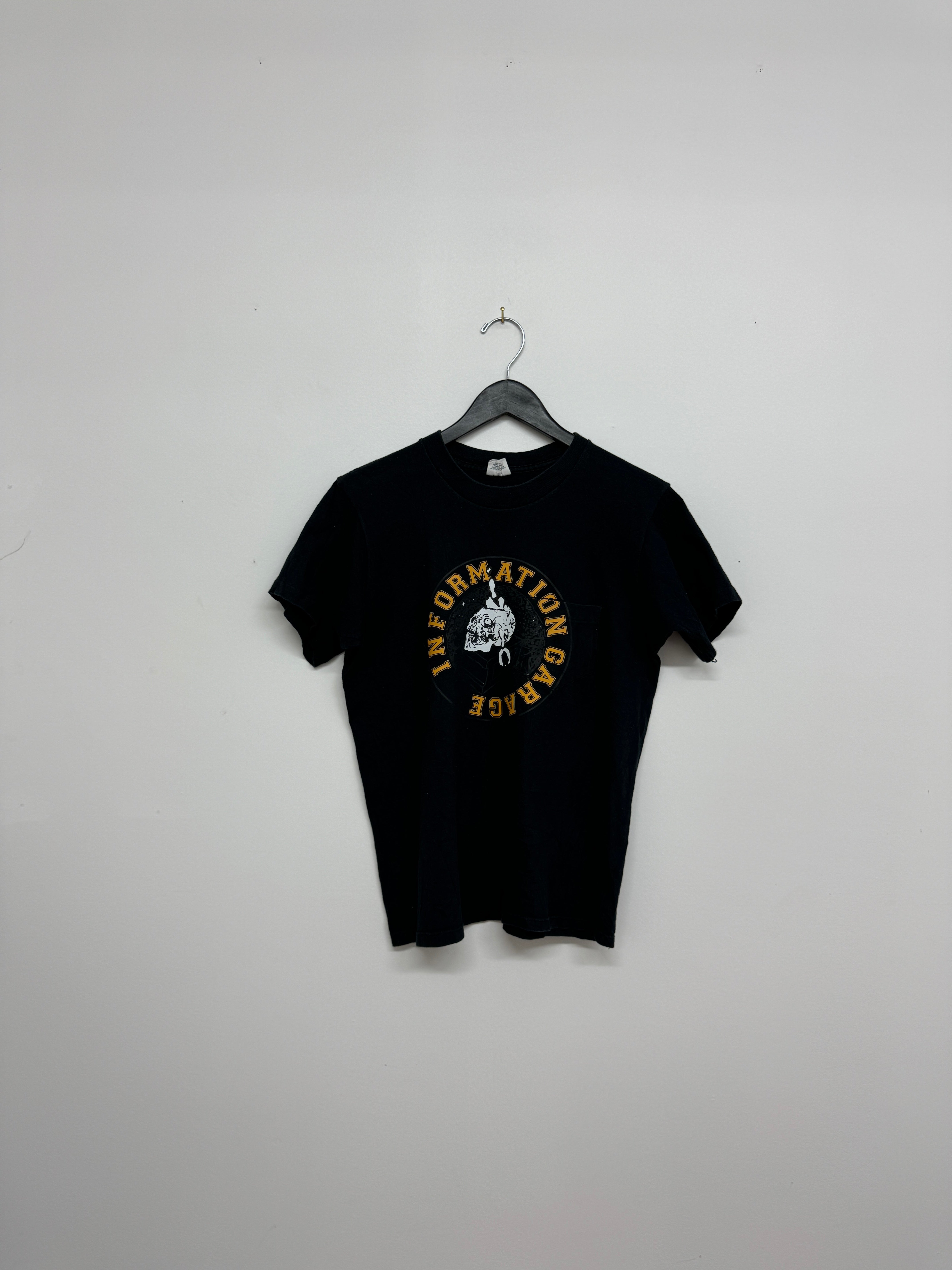 Info Cinder Pocket tee